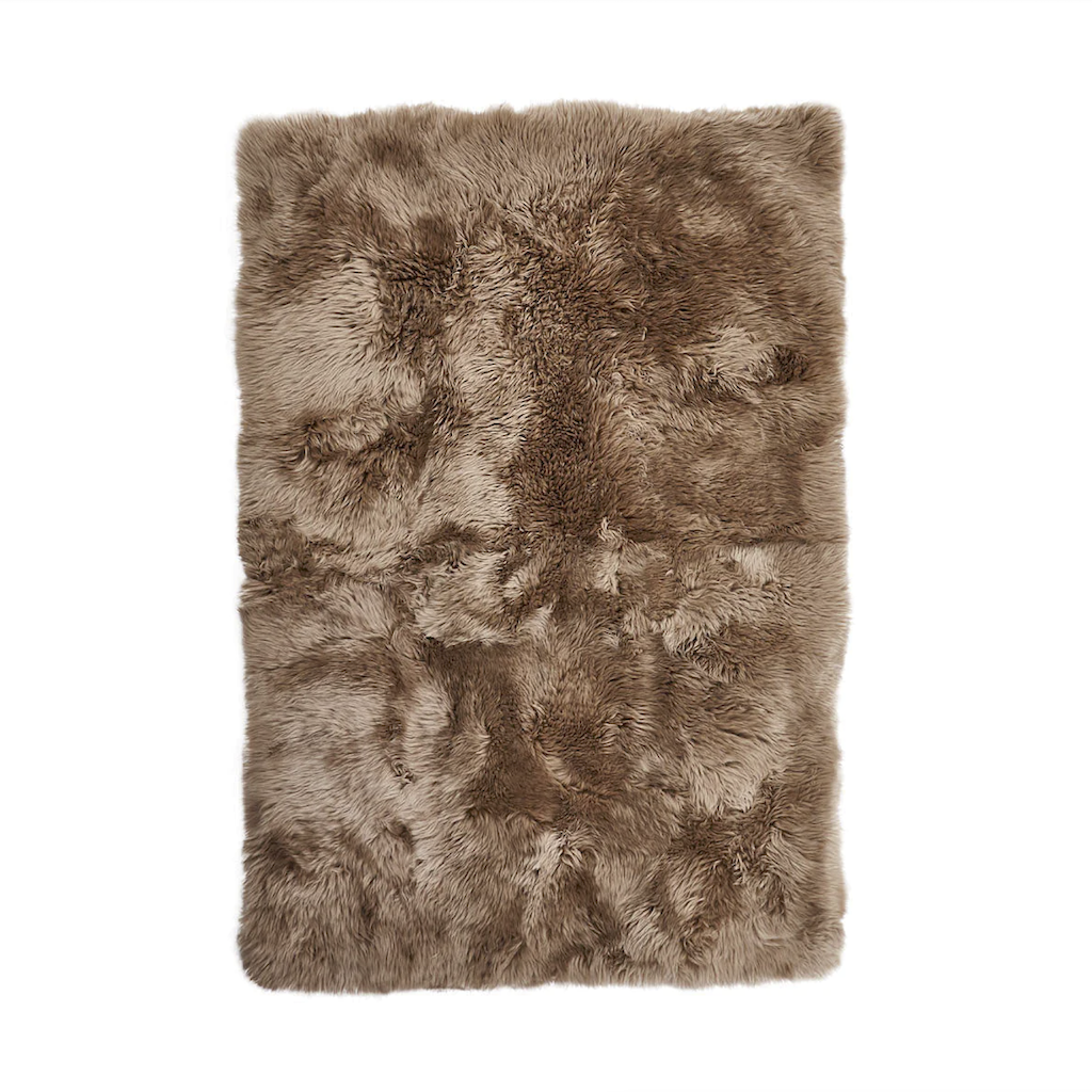 Langhåret Tæppe i Lammeskind fra Natures Collection, Taupe