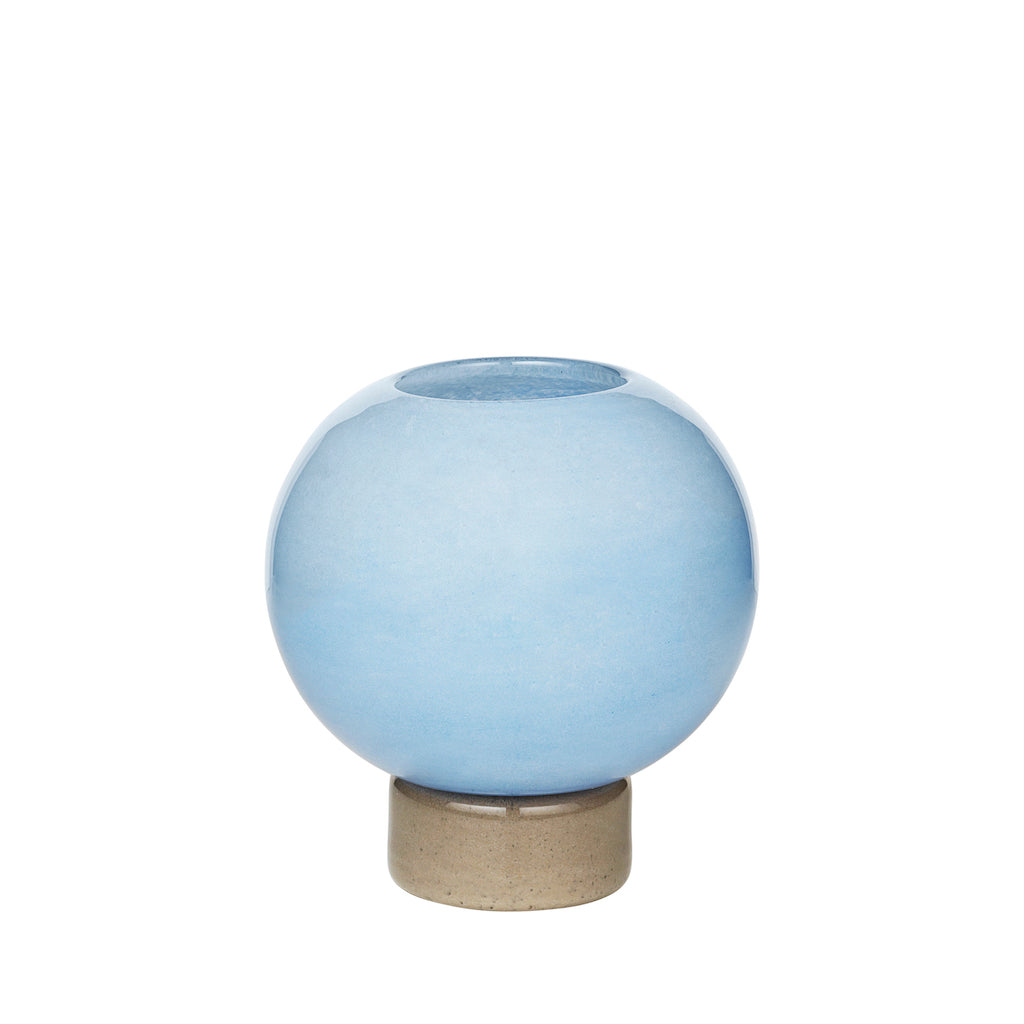 Handgeblasene Vase MARI von Broste Copenhagen aus blauem Glas