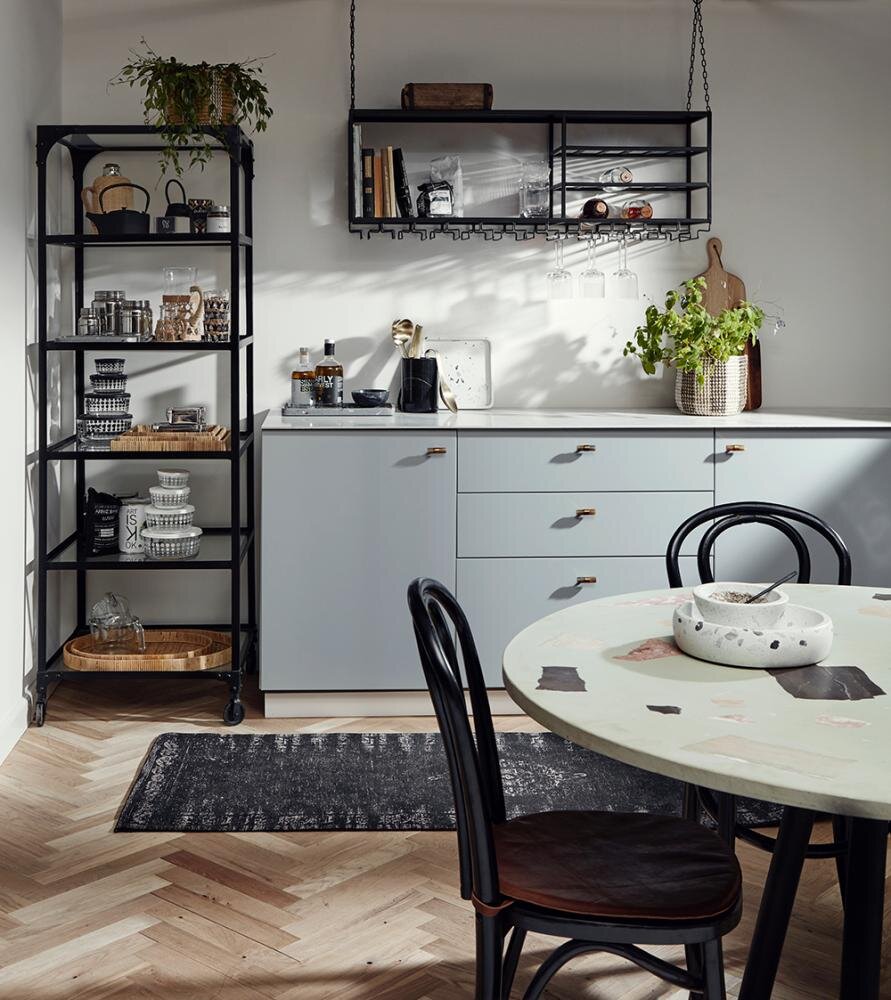 LOFT køkkenhylde fra Nordal i jern til ophæng, 120x30 cm