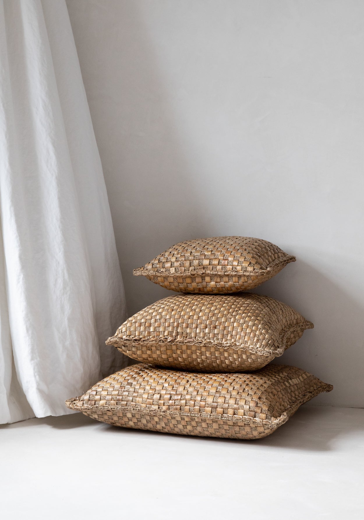 Bazar Bizar The Hyacinth Cushion - 60x60